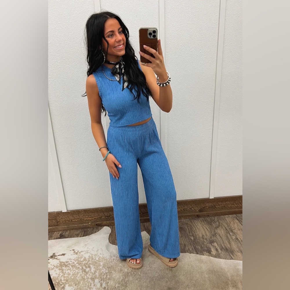 Two Piece Crinkle Set